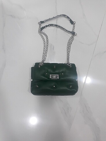 Yesil canta