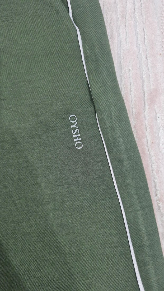 Oysho Haki Rahat Eşofman Altı sort - Görsel 4