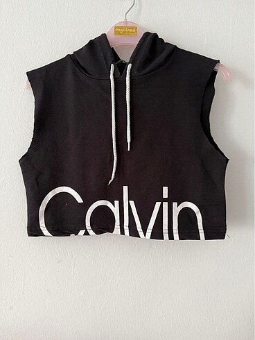 Calvin klein crop kapüşonlu üst