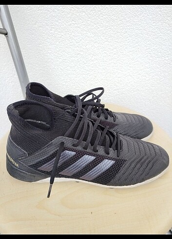 Adidas Predator Krampon