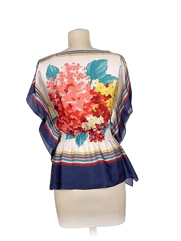 38 Beden PreLoved Bluz %70 İndirimli.