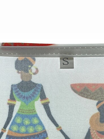 s Beden çeşitli Renk PreLoved Uzun Elbise %70 İndirimli.