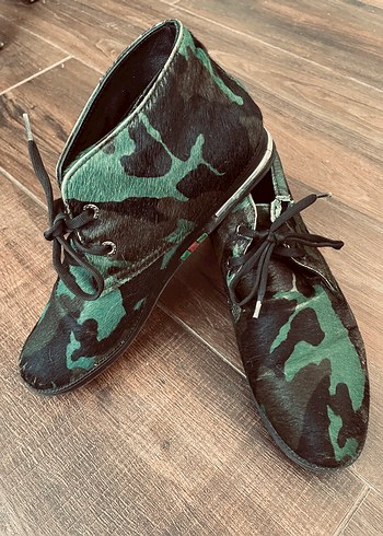 inci Hakiki Deri Camo Desenli Bagcikli Sik Botlar İnci Marka