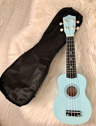 Cremonia Ukulele