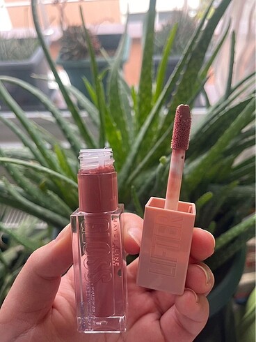 Beden Maybelline lifter gloss