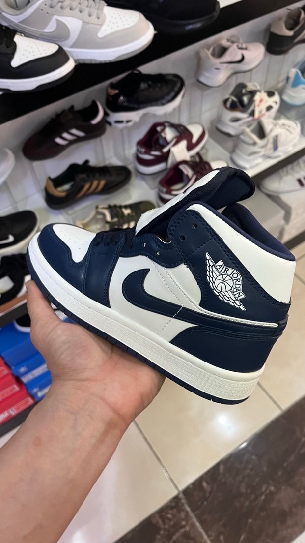 Lacivert Beyaz Nike — görsel 2/3