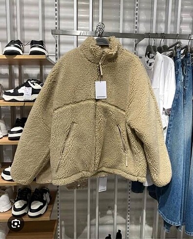 Bershka Suni Yünlü Ceket