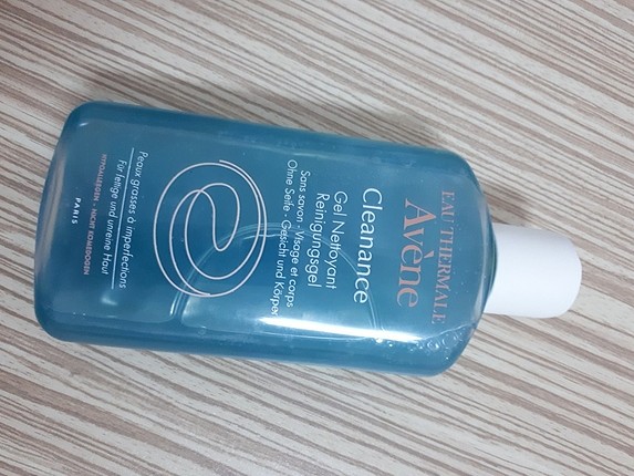 Avene Yüz Temizleyici Jel