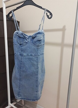 Bershka Jean elbise.