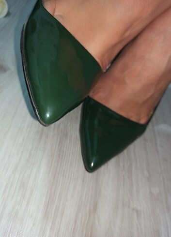 37 Beden Koyu Yeşil stiletto