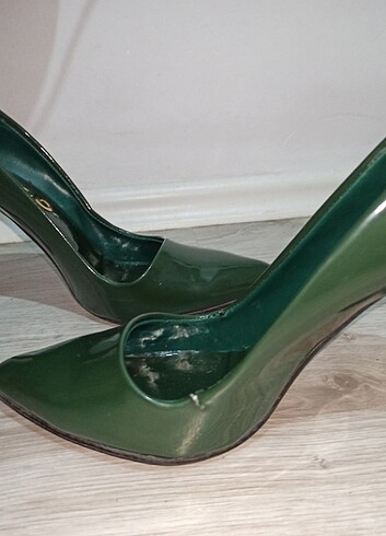 37 Beden yeşil Renk Koyu Yeşil stiletto