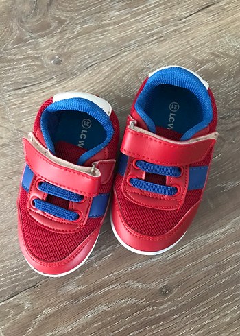 Çocuk spor ayakkabı - Görsel 2