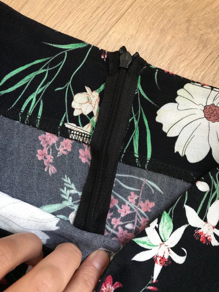 Çiçek Desenli Asimetrik Bohem Etek - Görsel 2