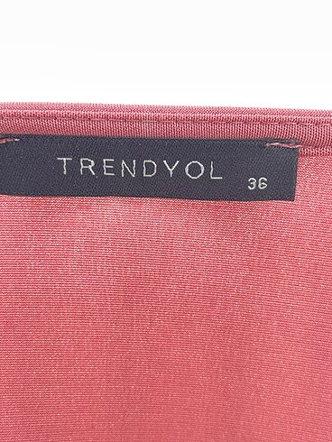 36 Beden pembe Renk Trendyol & Milla Bluz %70 İndirimli.