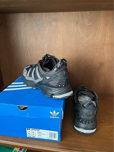 Adidas Adidas hyperturf 42.5 numara