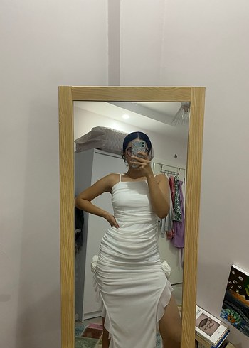 beyaz drapeli elbise - Görsel 3