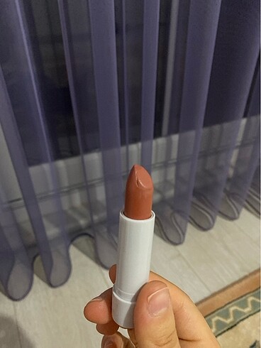 Maybelline kiss it ruj