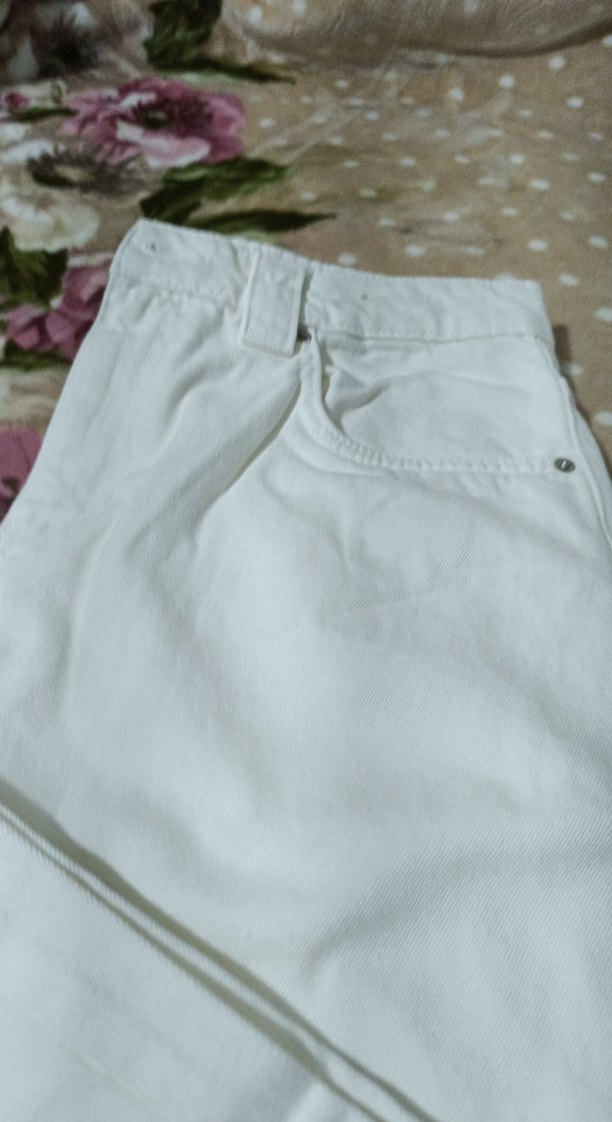 Zara Beyaz Pamuklu Rahat Kesim Kadın Pantolon - Görsel 3