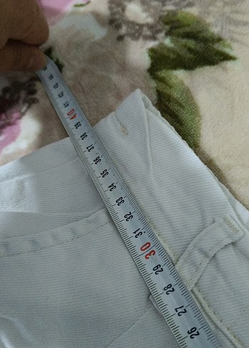 Kadın Beyaz Mini Pamuklu Bol Kesim Pantolon - Görsel 3