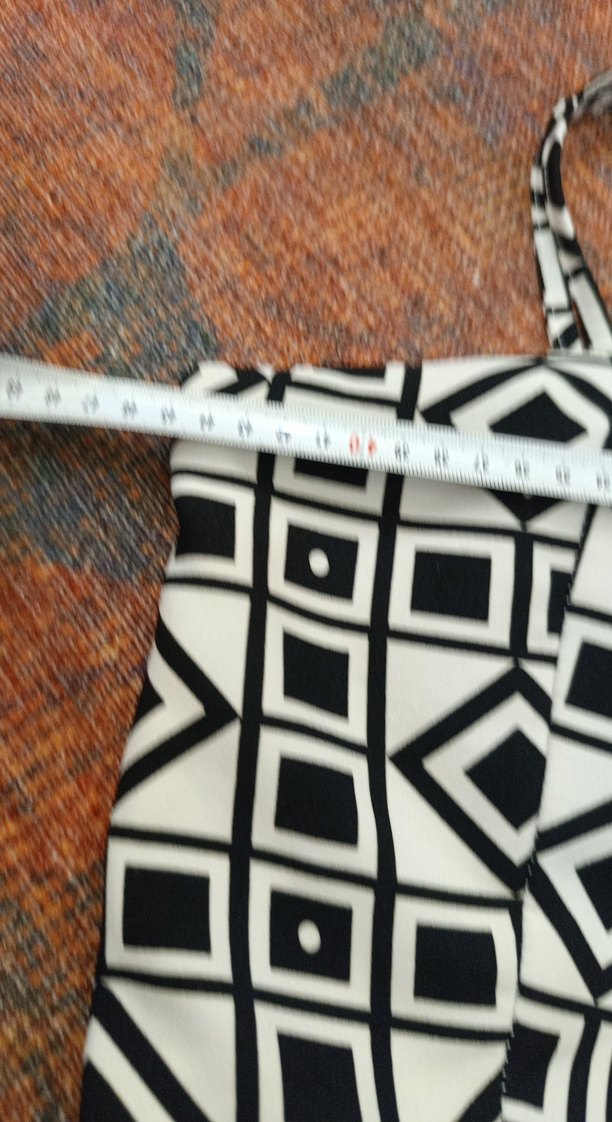 Kadın Beyaz Siyah Desenli Uzun Tulum - Görsel 5