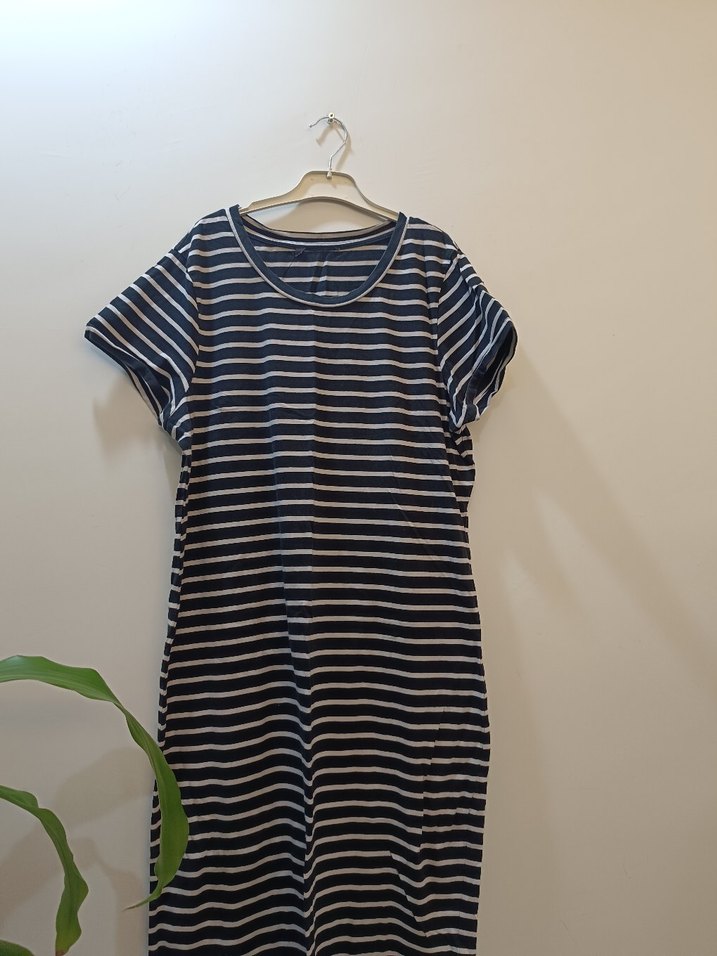 siyah Çizgili Kısa Kollu Uzun Elbise - Görsel 3