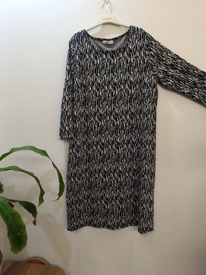 Gri Zebra Desenli Uzun Kollu Triko Elbise - Görsel 2