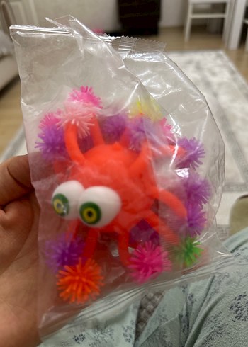 Renkli Pembe ışıklı anti stres topu - Görsel 2