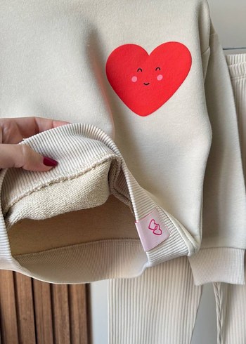 Kız Çocuk Pembe Bol Kesim Sweatshirt ve Pantolon Takımı - Görsel 5