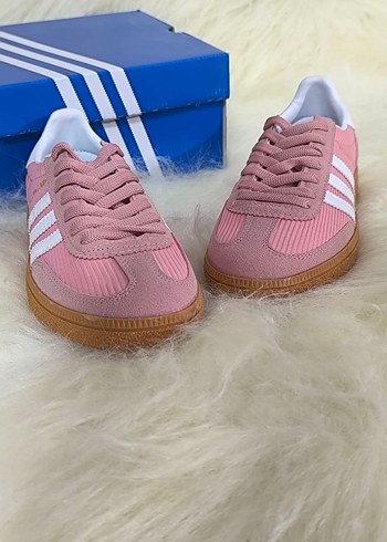 Adidas ürünü