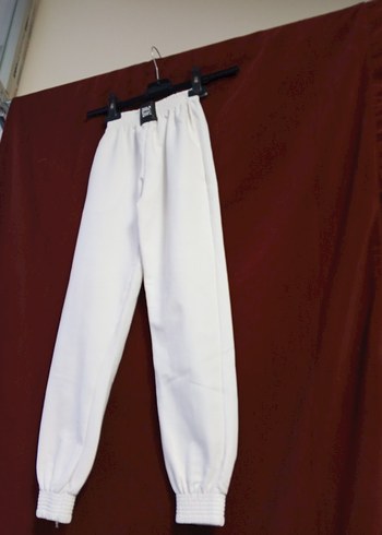LC Waikiki Beyaz Rahat Jogger Esofman Alti