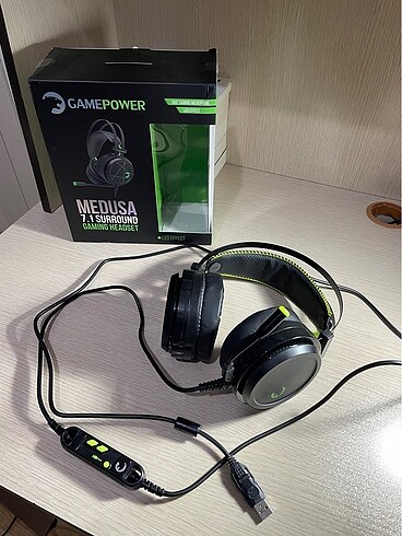 Medusa 7.1 surround gaming headset