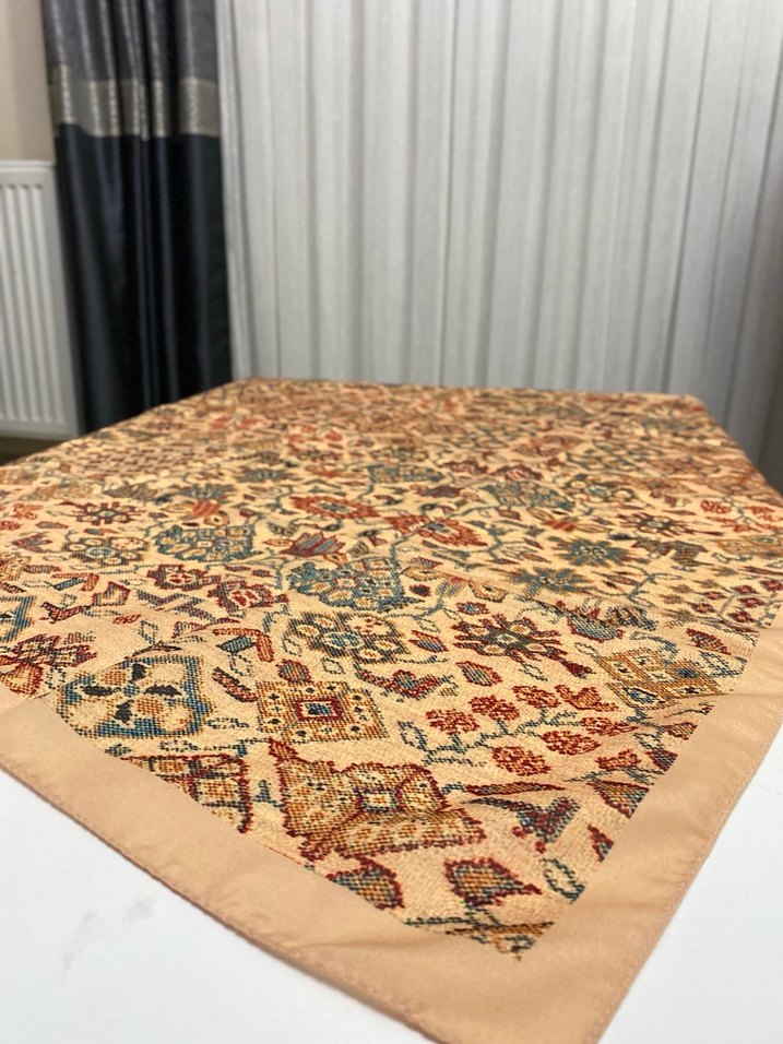 Çiçek Desenli eşarp - Görsel 3