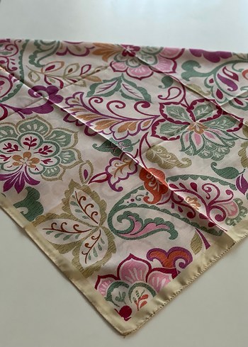 Çeşit çeşit eşarp - Görsel 2