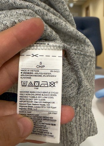 GAP kissa kollu triko bluz - Görsel 5