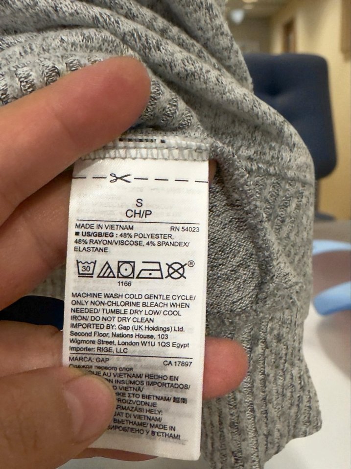 GAP kissa kollu triko bluz - Görsel 5