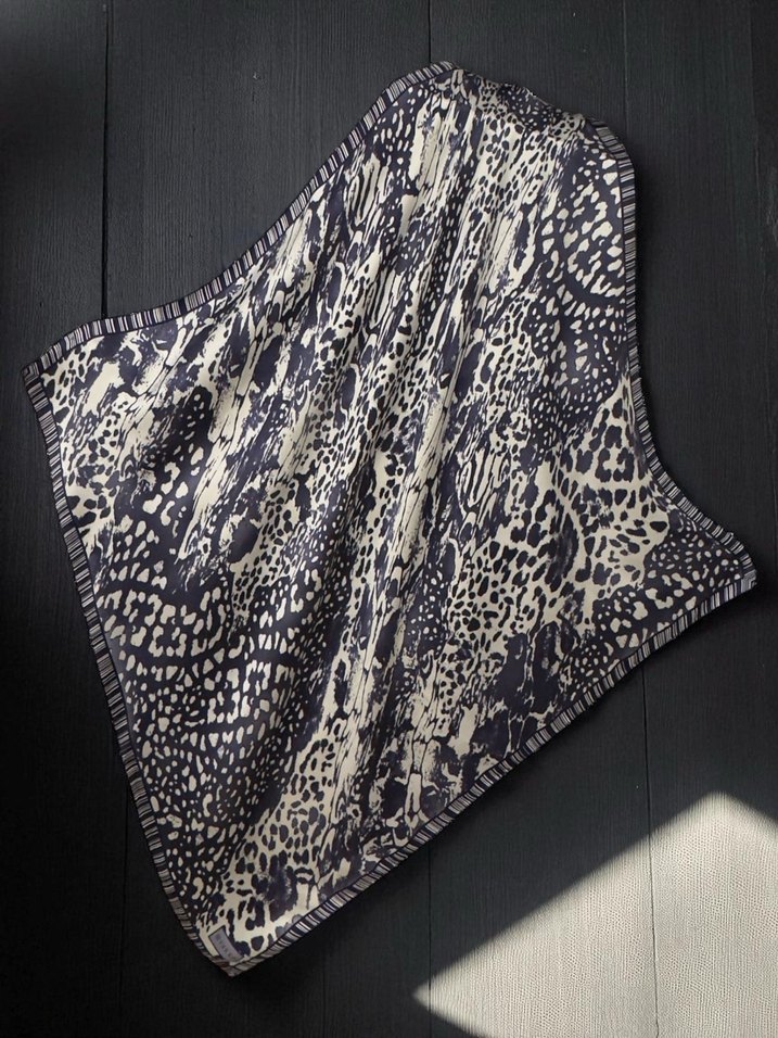 Vintage vakko ipek eşarp - Görsel 4