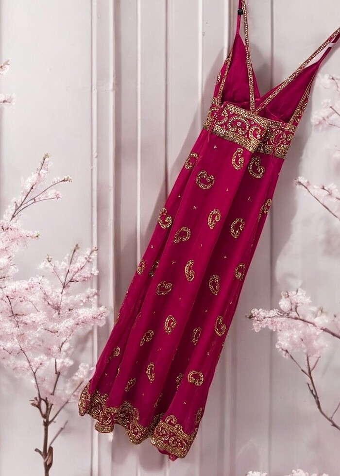 Özel dikim ipek elbise - Görsel 5