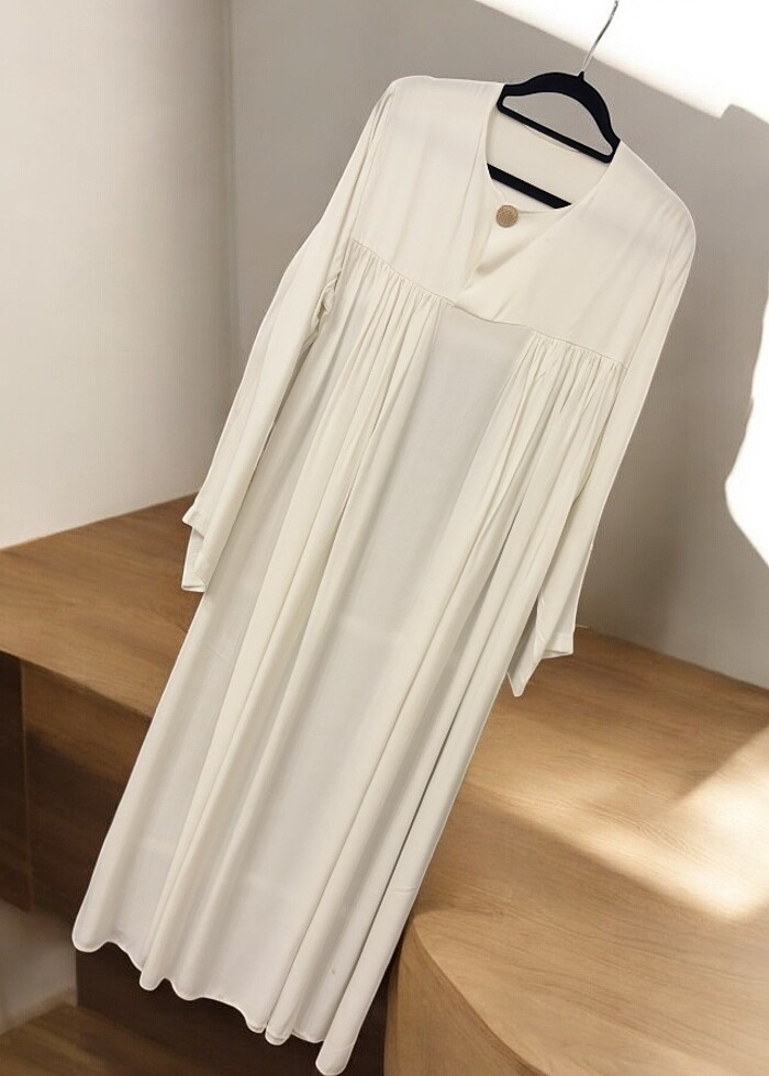 Beyaz elbise - Görsel 2