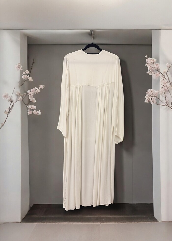 Beyaz elbise - Görsel 3