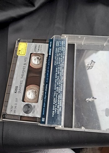 KISS - Smashes, Thrashes & Hits Kaset - Görsel 2