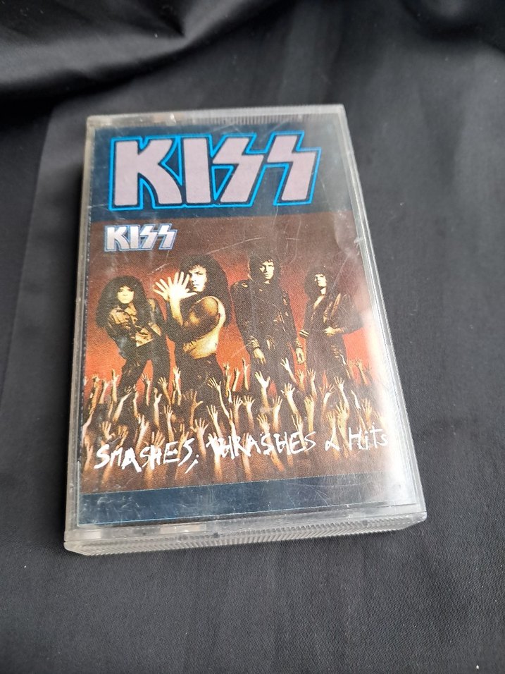 KISS - Smashes, Thrashes & Hits Kaset - Görsel 4