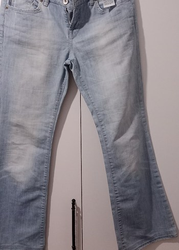 LTB Acik Mavi Yikamali Denim Jean