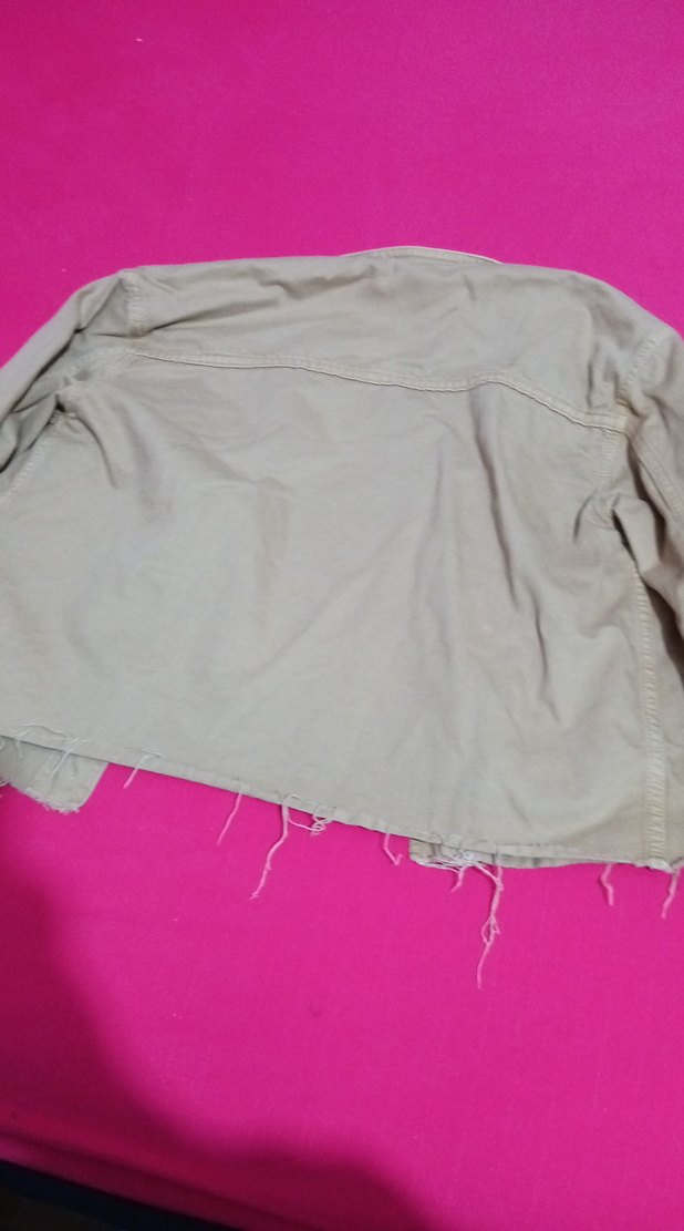 Düğmeli Bej Kadın Ceket - Görsel 3