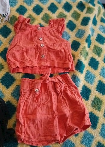 Çiçek Desenli Kız Tulum - Görsel 3