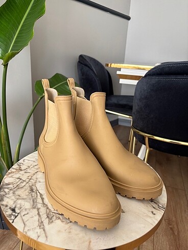 Zara bot