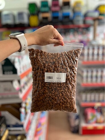 How meow tavuk etli yetiskin kedi mamasi 1 kg
