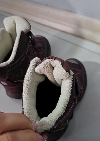 Kız Çocuk Mor Cırt Cırtlı Sokak Stili Bot - Görsel 3