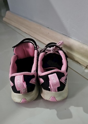 Kız Çocuk Siyah-Pembe Adidas Spor Ayakkabı - Görsel 3