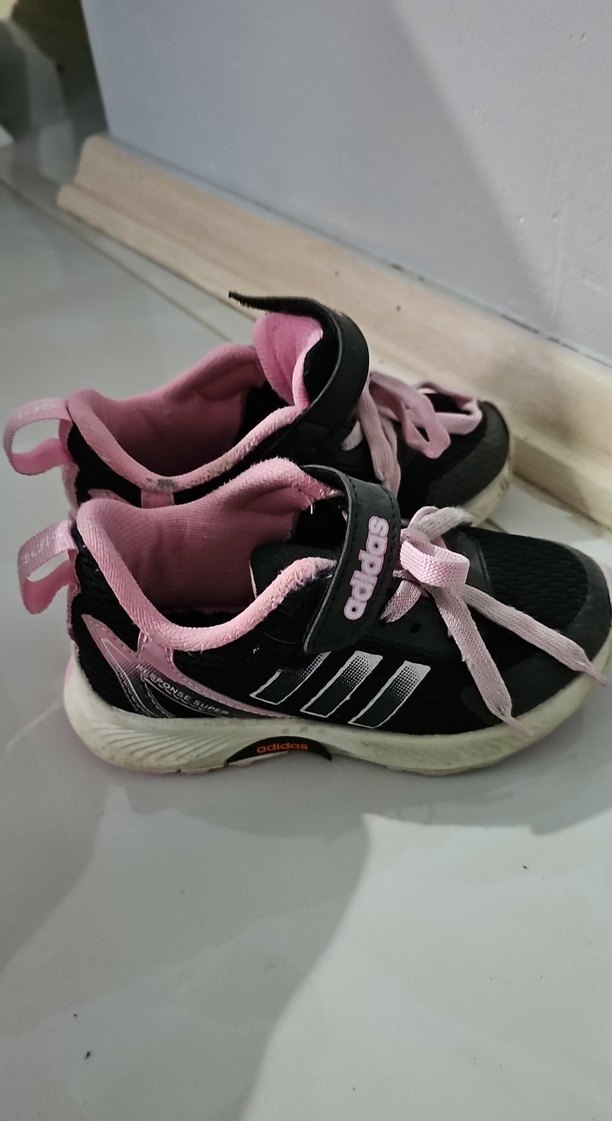 Kız Çocuk Siyah-Pembe Adidas Spor Ayakkabı - Görsel 2