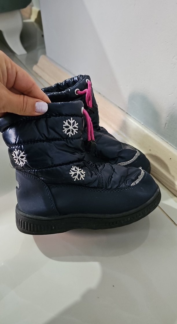 Kız Çocuk Lacivert Kaymaz Kar Botu - Görsel 2